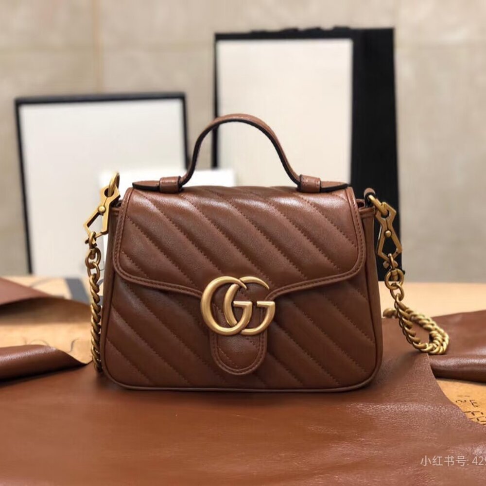Gucci bags are new, trendy and versatile, interpreting high-end fashion attitude